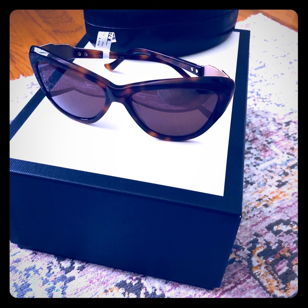 Fashion sunglasses